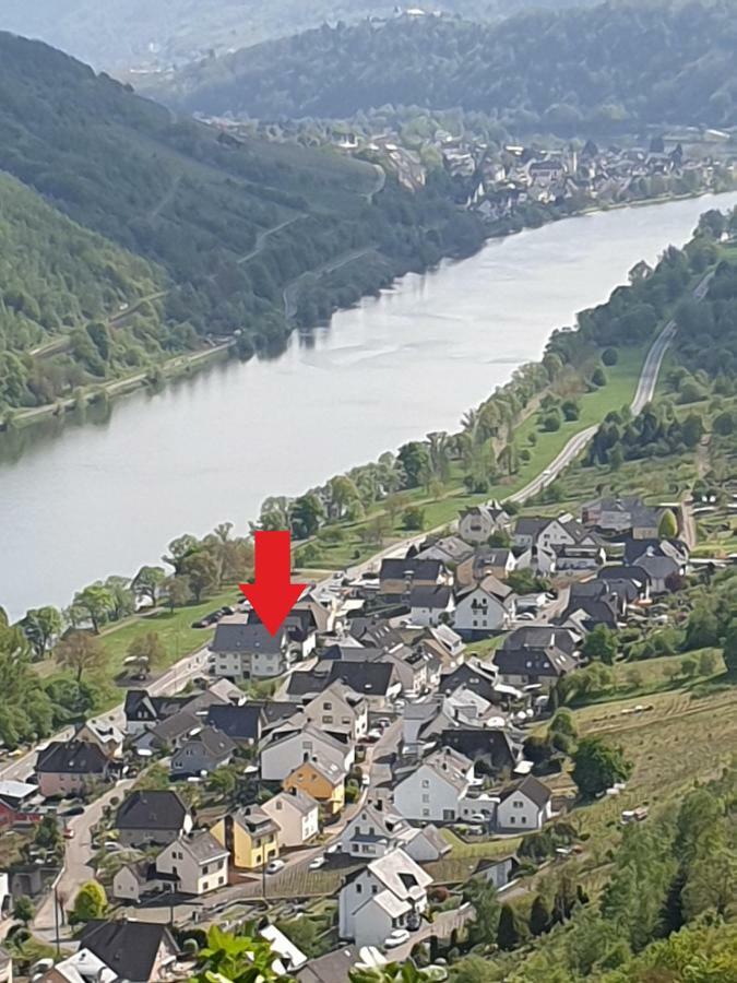 Ferienwohnung Moritz Sankt Aldegund Exterior foto